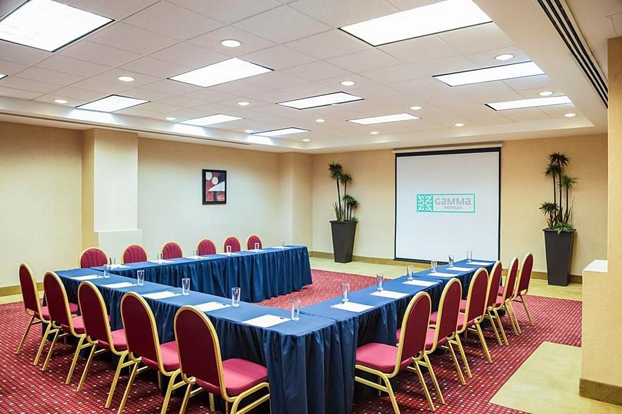 Wyndham Garden Torreon Tecnologico Hotel Ngoại thất bức ảnh