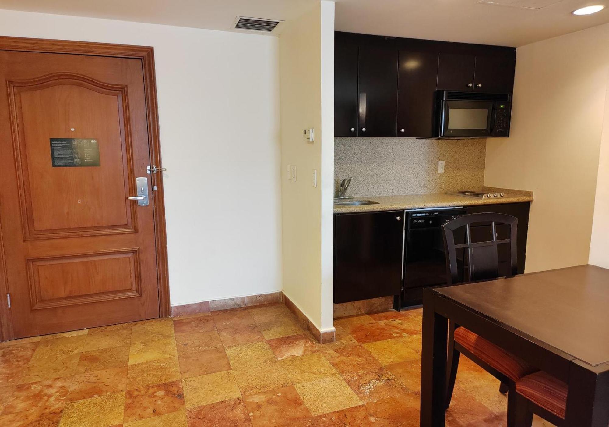 Wyndham Garden Torreon Tecnologico Hotel Ngoại thất bức ảnh
